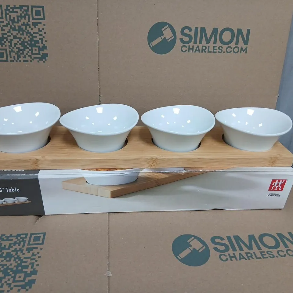 ZWILLING TABLE 4 BOWLS ON WOODEN TRAY
