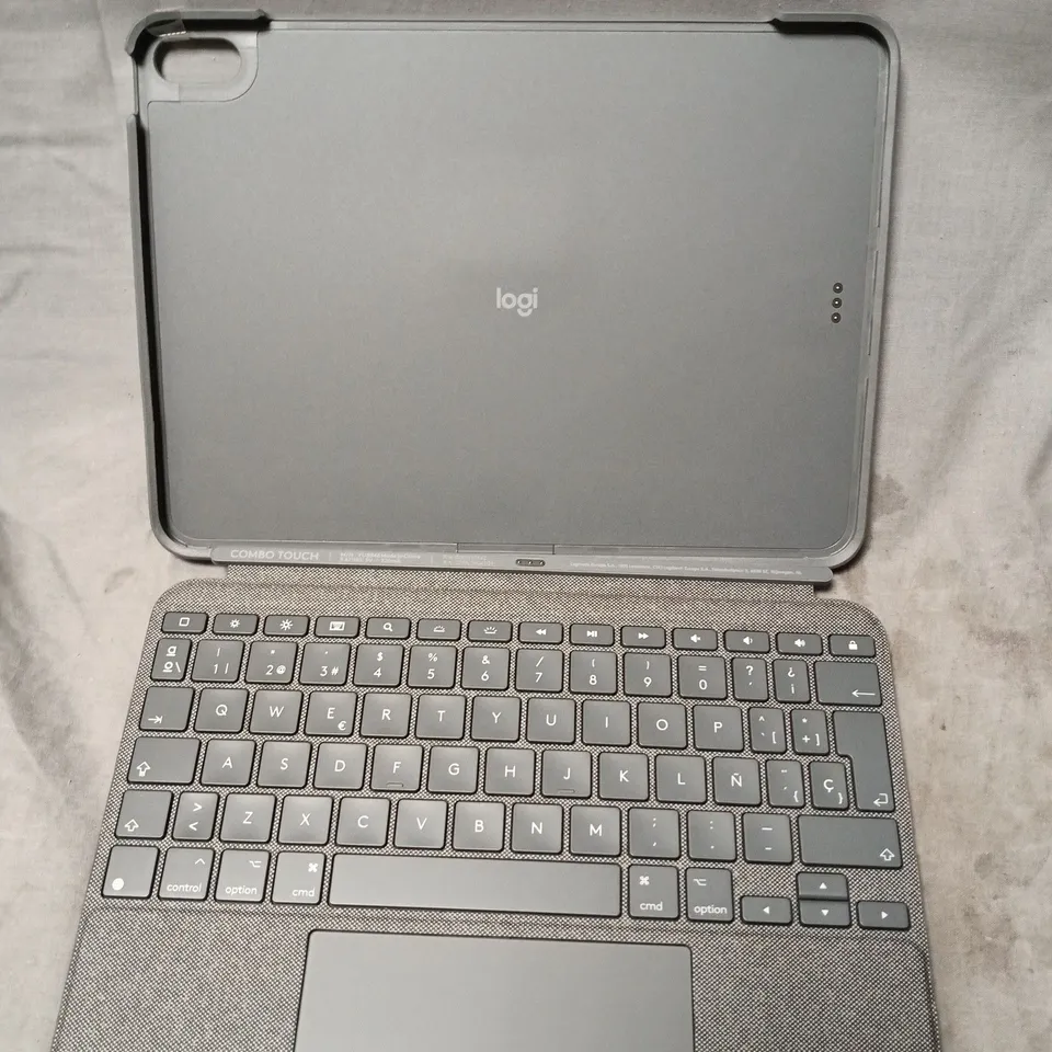BOXED LOGITECH COMBO TOUCH IPAD AIR TABLET KEYBOARD CASE - SPANISH LAYOUT 