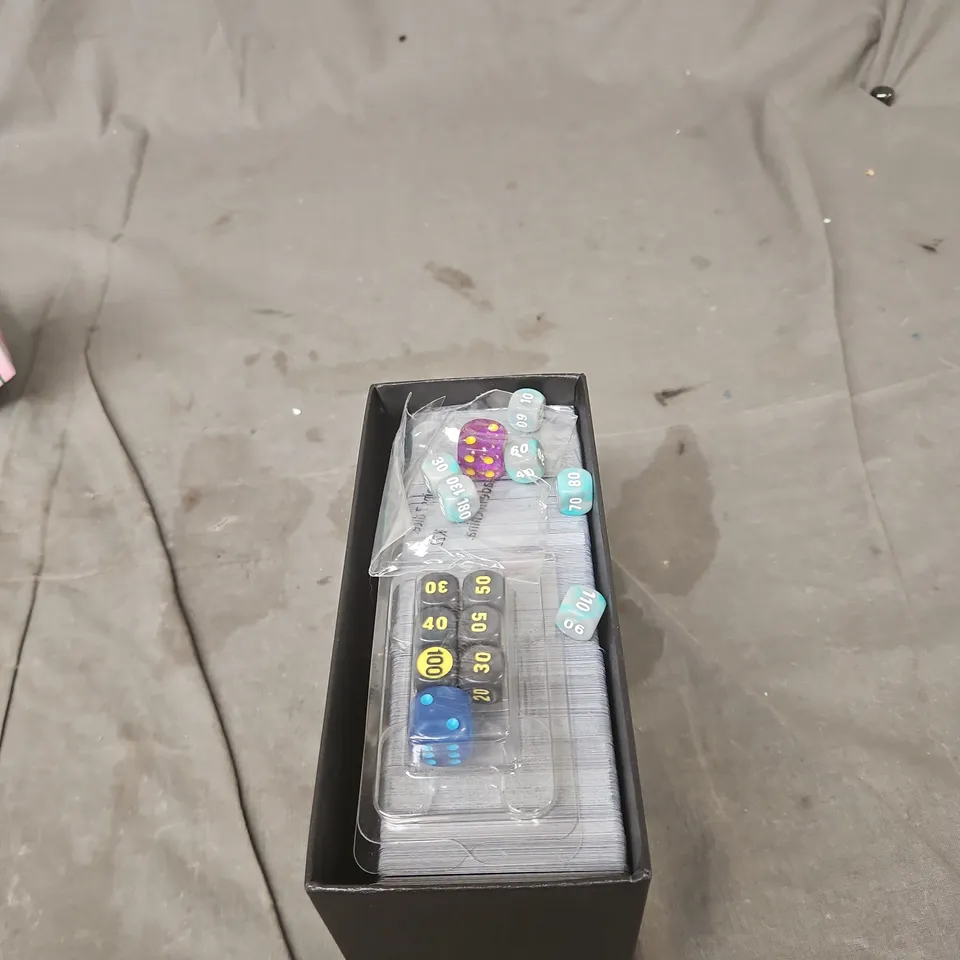 POKEMON SCARLET AND VIOLET PARADOX RIFT TRADING CARDS SET WITH DICE