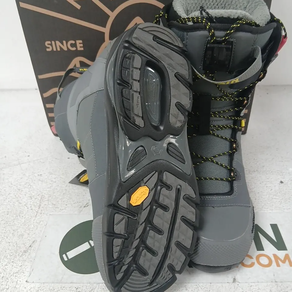 NORTHWAVE GREY WINTER BOOTS - MEN'S UK 9.5 (EU 44) WITH VIBRAM SOLE