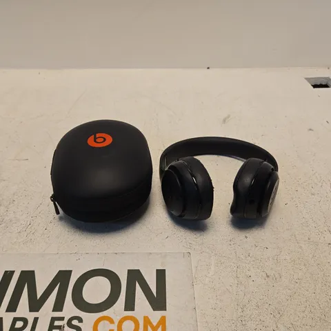 BEATS BY DRE OVER‑EAR HEADPHONES – BLACK