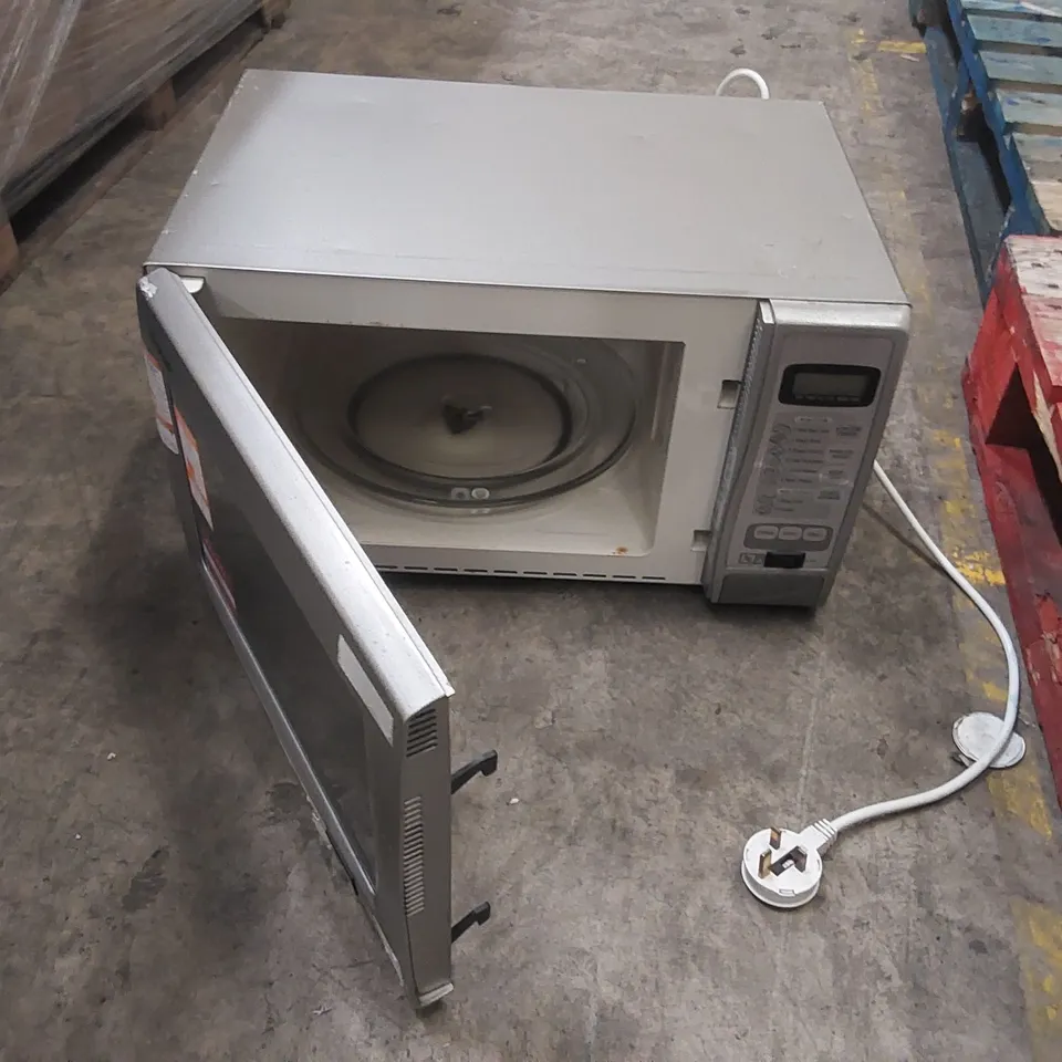 SHARP 900W MICROWAVE OVEN