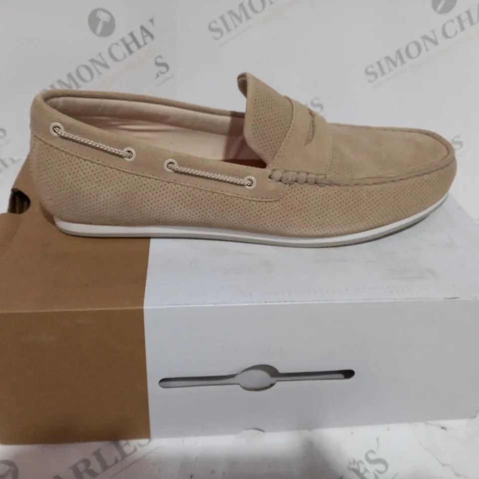 BOXED CALL IT SPRING PETRAJO BEIGE / SAND LOAFER - SIZE 10