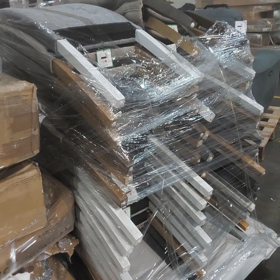 PALLET CONTAINING A LARGE QUANTITY OF DESIGNER CHAIR BACKS