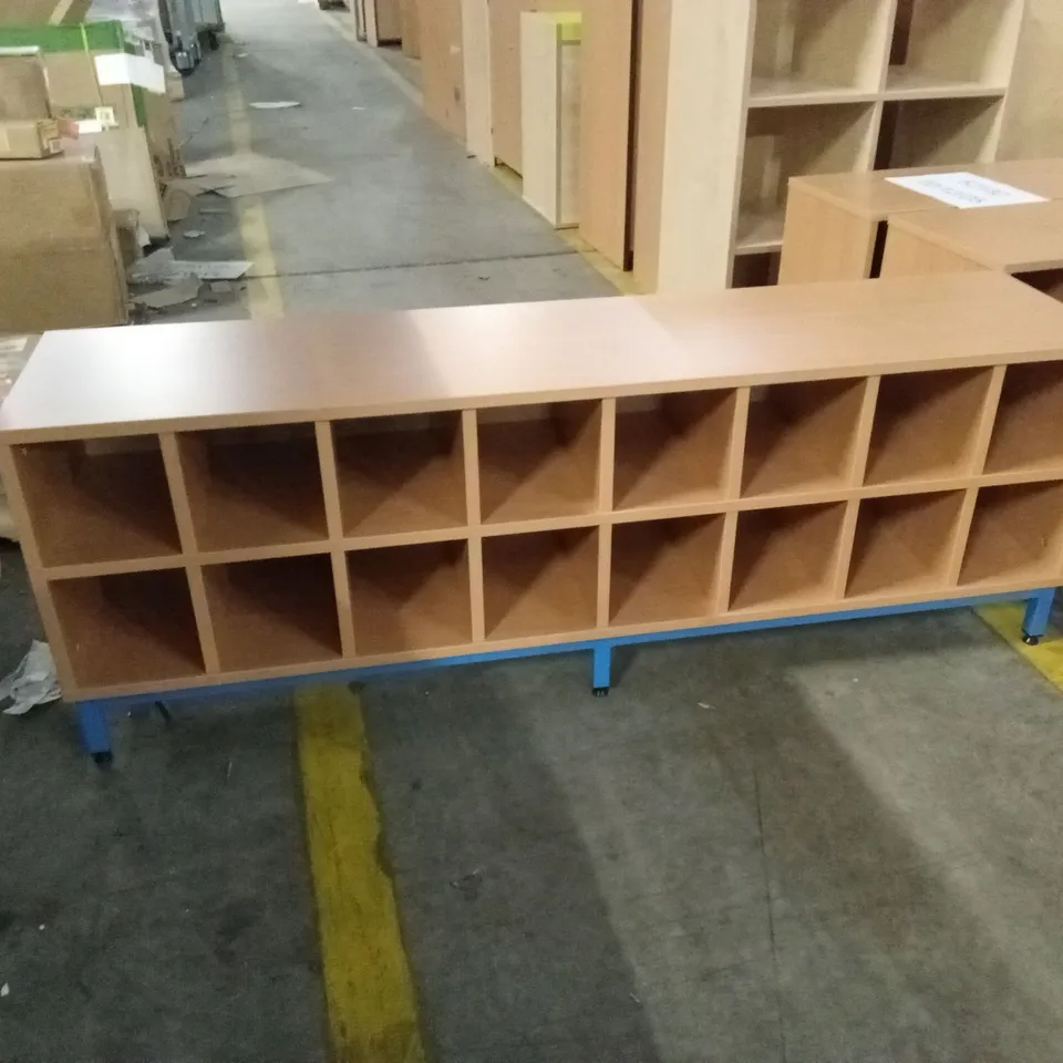 16 COMPARTMENT STORAGE UNIT