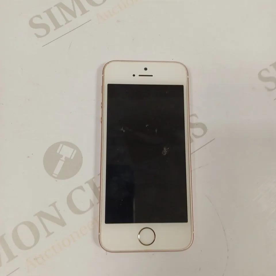 APPLE IPHONE SE SMARTPHONE 