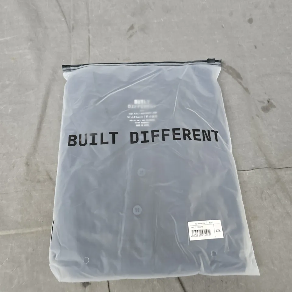 POLO T-SHIRT – NAVY, 3XL - BUILT DIFFERENT