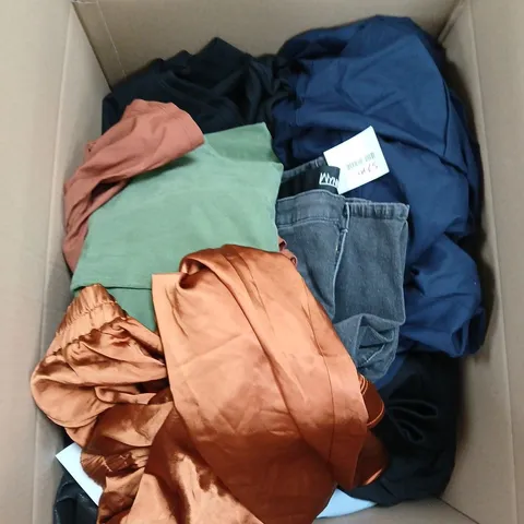 LARGE BOX OF ASSORTED CLOTHING ITEMS IN VARIOUS COLORS, STYLES AND SIZES - COLLECTION ONLY