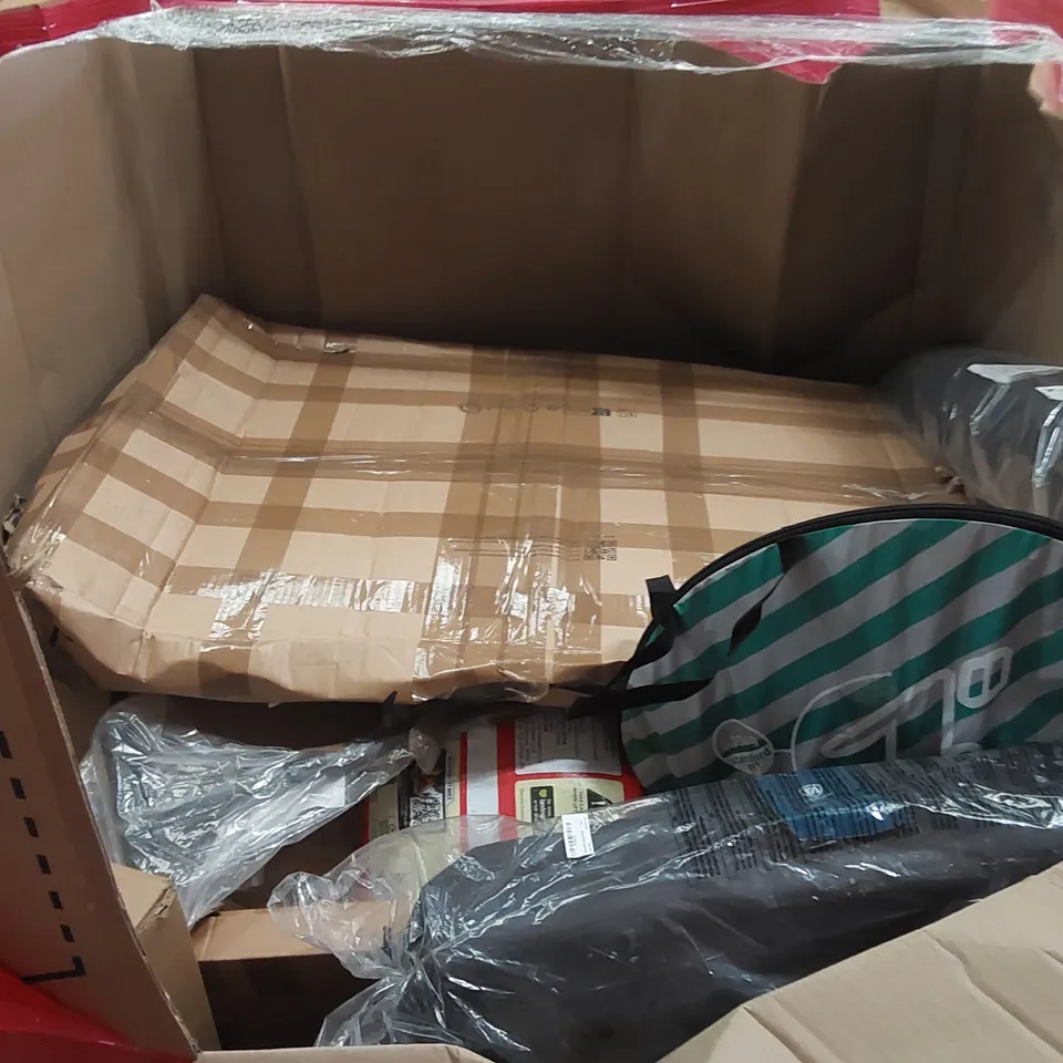 PALLET OF ASSORTED ITEMS INCLUDING: PET PLAYPEN, BABY PLAYPEN, POP-UP TENTS, PULL-UP BAR, SKATEBOARD ECT