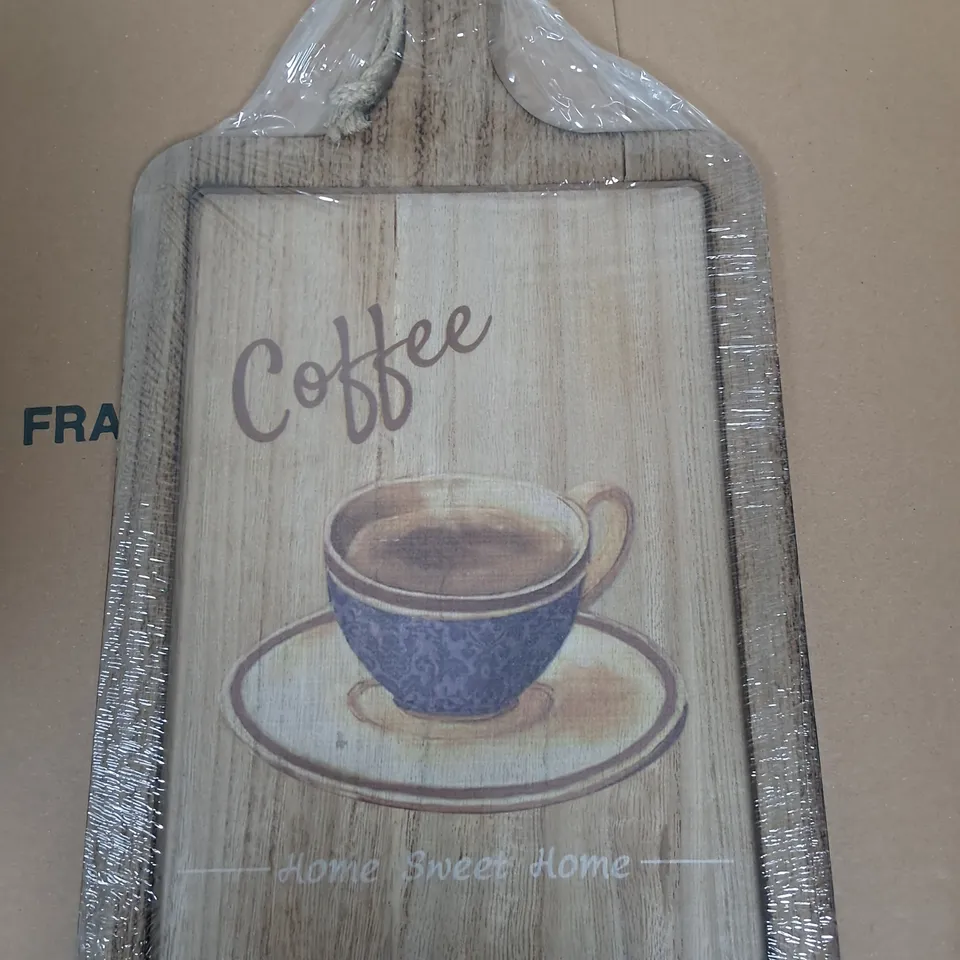 LOT OF 14 BRAND NEW WOODEN COFFEE HANGING DECORATIONS 