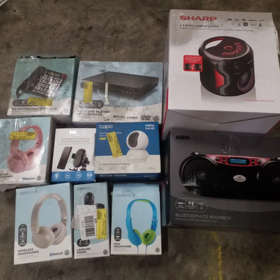 PALLET CONTAINING ASSORTED ELECTRICAL RETURNS INCLUDING BLUETOOTH CD BOOMBOX, ASSORTED HEADPHONES, PARTY SPEAKER SYSTEM, IN CAR WIRELESS CHARGER & BIG BUTTON LANDLINE PHONE