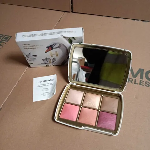 HOURGLASS AMBIENT LIGHTING EDIT UNLOCKED SWAN PALETTE (SIX-PAN)