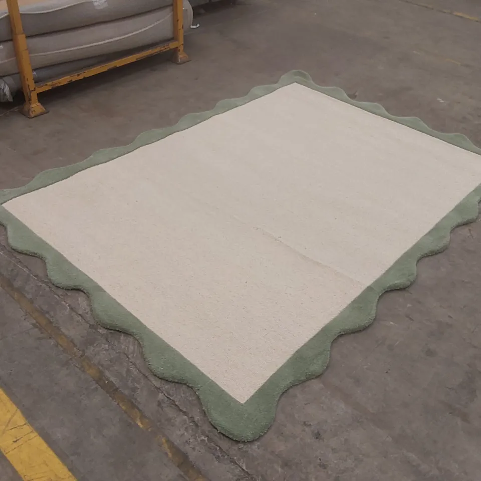 QUALITY DESIGNER AREA RUG - APPROXIMATELY 225 x 160cm