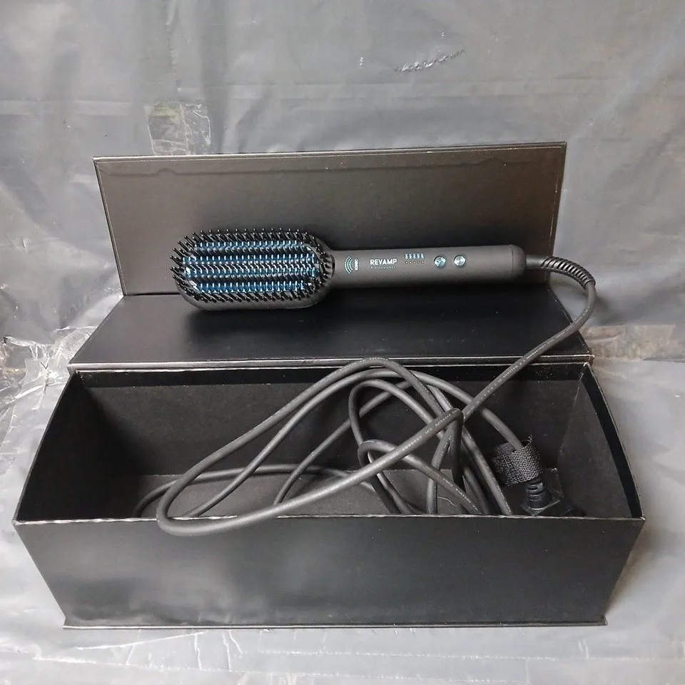 Revamp Professional Hair Styling Brush – Round Heated Brush