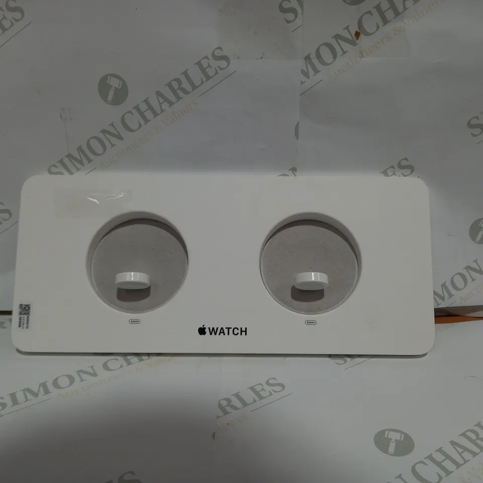 APPLE WATCH CHARGING DOCK IN WHITE