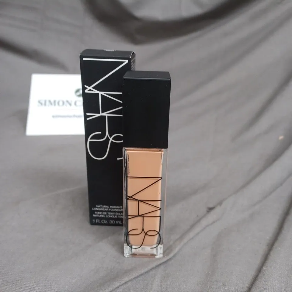 NARS NATURAL RADIANT LONGWEAR FOUNDATION SHADE MEDIUM 1 30ML