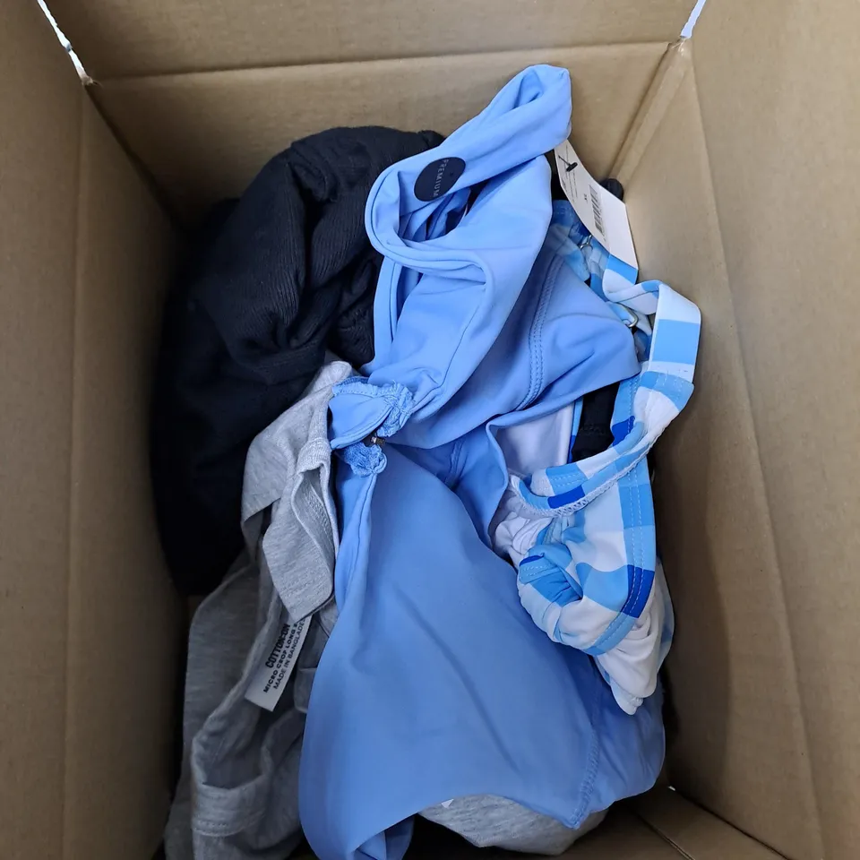 BOX OF APPROXIMATELY 5 CLOTHING ITEMS TO INCLUDE BIKINI, SPORTS BRA, CROP TOP