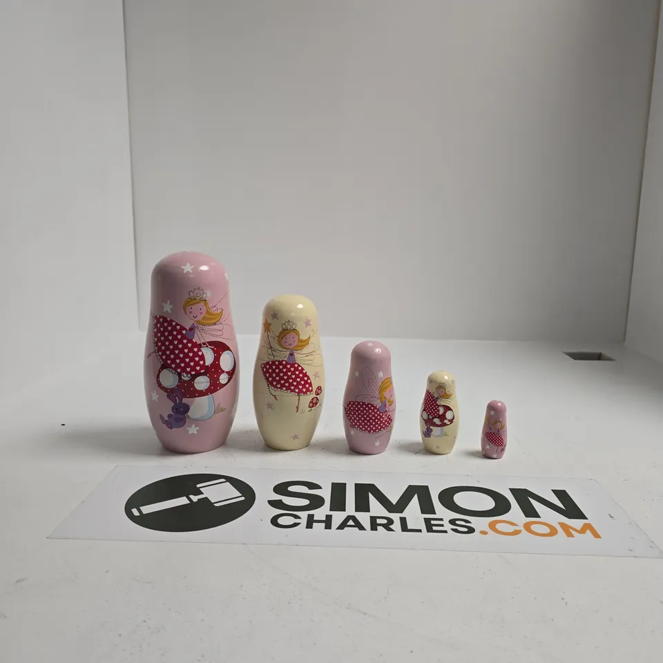 PASTEL-PAINTED NESTING DOLLS (MATRYOSHKA-STYLE) – SET OF FIVE