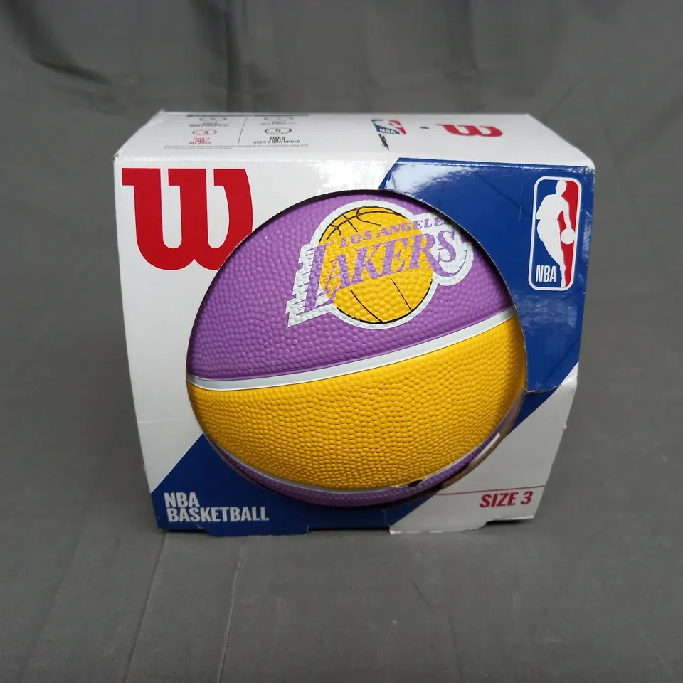 NBA LA LAKERS BASKETBALL SIZE 3