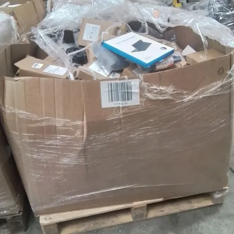 PALLET OF TRAVEL BAGS,APPAREL COSTUMES,HARDWARES,PARTY PRODUCTS AND ITEMS TO INCLUDE;DOG HARNESS,SWIMSUIT,KEYBOARD CASE