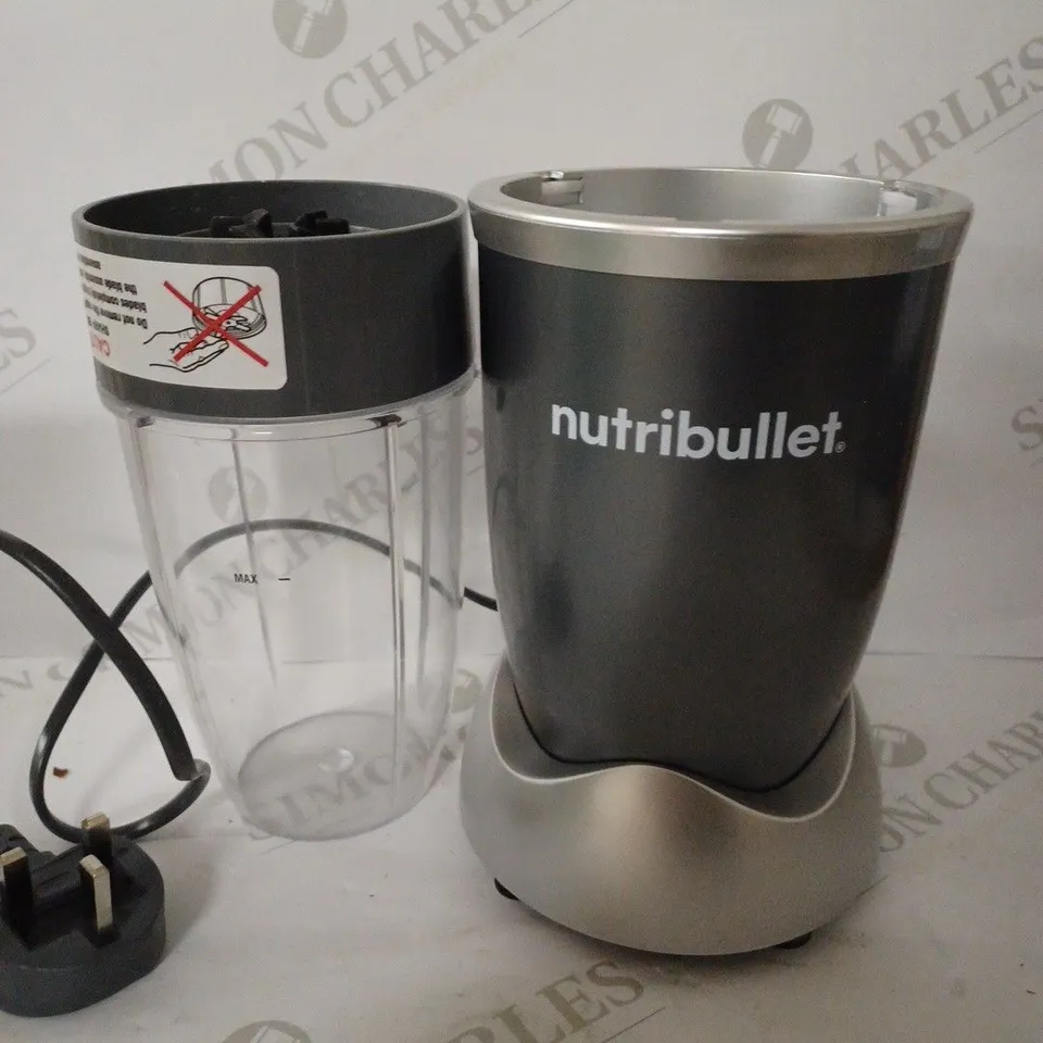 NUTRIBULLET 600 SERIES 600W NUTRITION EXTRACTOR 