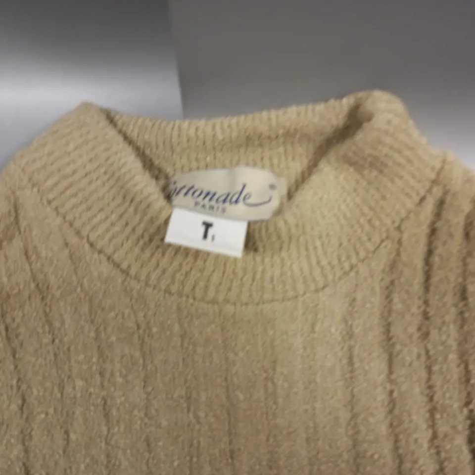 LOT OF APPROXIMATLEY 50 ASSORTED BRAND NEW JUMPERS TO INCLUDE COTTONADE - VARIOUS SIZES