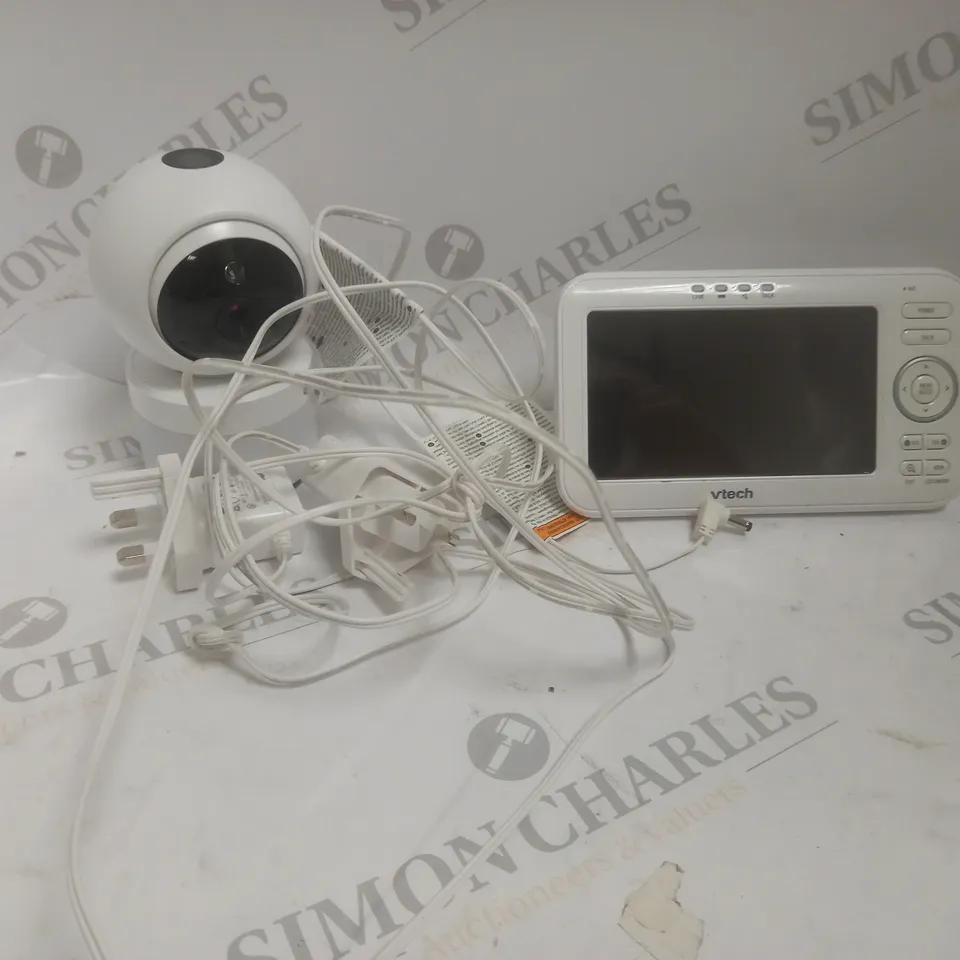 BOXED VTECH PAN AND TILT MONITOR WITH NIGHT LIGHT AND PROJECTION 