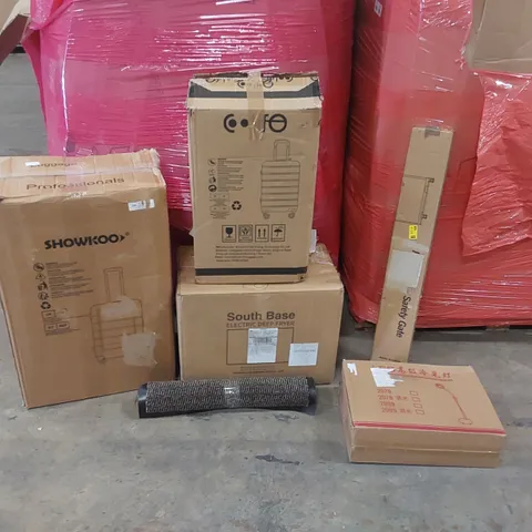 PALLET OF ASSORTED ITEMS INCLUDING: ELECTRIC DEEP FAT FRYER, SUITCASES, LED LIGHT, SAFE GATE, MAT ECT