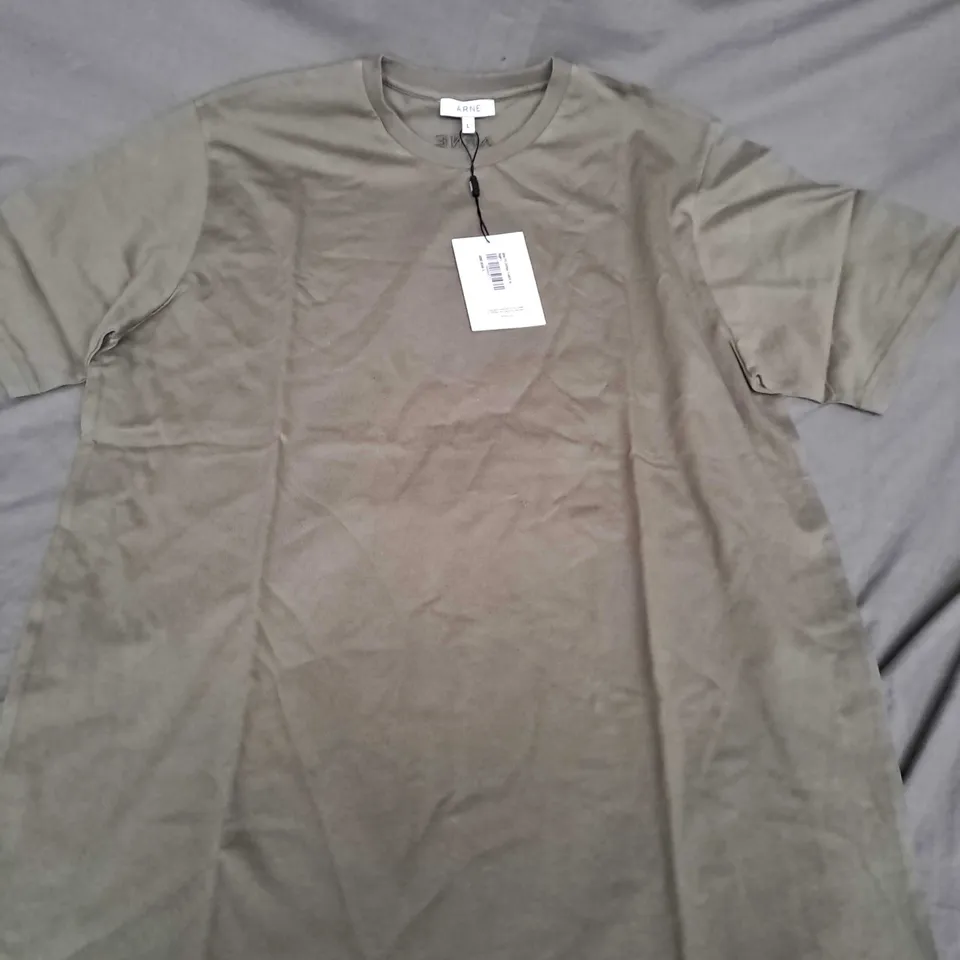 ARNE SLIM FIT COTTON T-SHIRT IN SAGE - LARGE