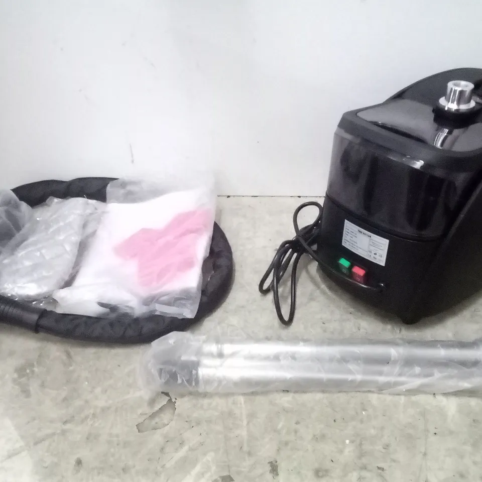 BOXED TRAS HISTEAM GARMENT STEAMER