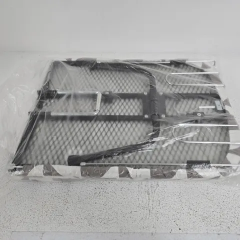 FOLDABLE IRONING BOARD WITH IRON REST