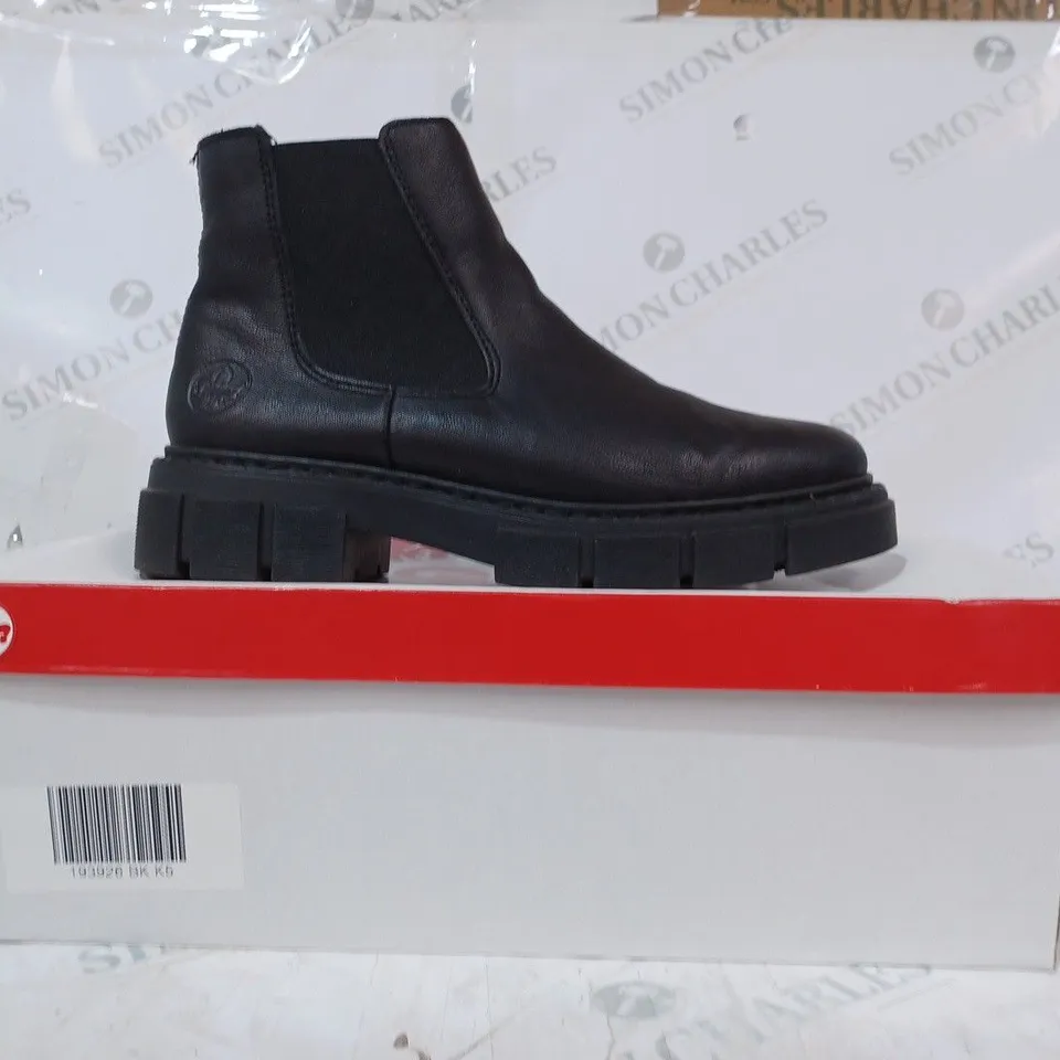 RIEKER ANTISTRESS BLACK CHUNKY ANKLE BOOT SIZE 5 
