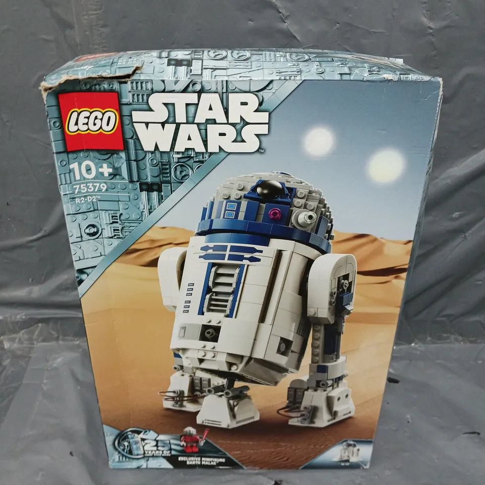 BOXED LEGO STAR WARS R2-D2 - 75379 RRP £89.99