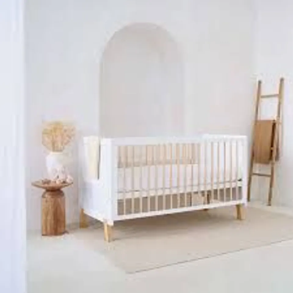 BOXED CLAIR DE LUNE ESSENTIALS COT BED - WHITE (1 BOX)