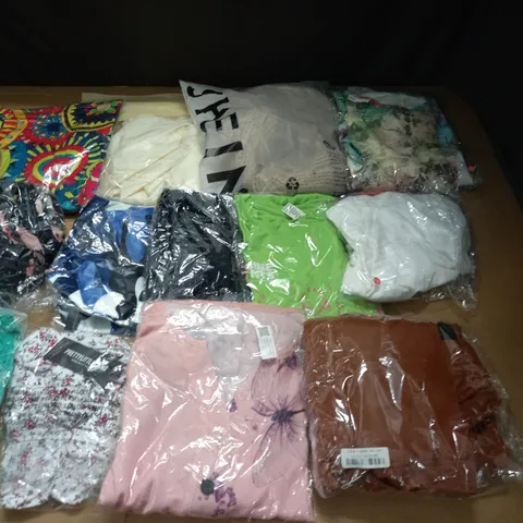 LARGE QUANTITY OF ASSORTED CLOTHING ITEMS TO INCLUDE MONSOON, REPRESENT AND PRETTYLITTLETHING