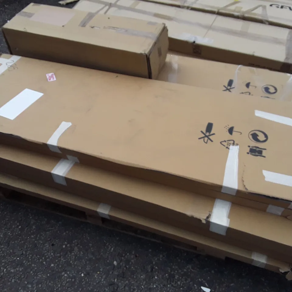 PALLET CONTAINING 9 ASSORTED CRINIUM FOLDING BED PARTS