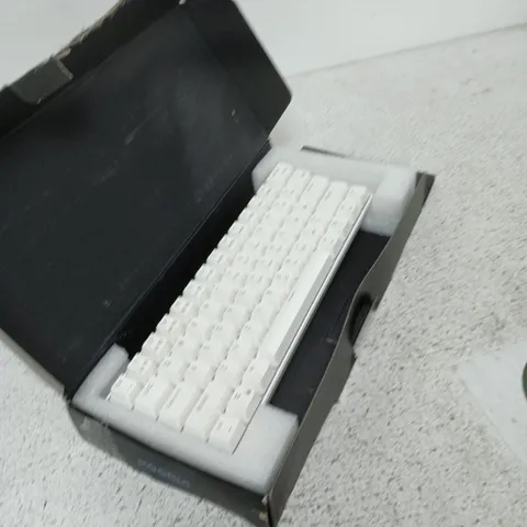 VOORUI 60% MECHANICAL GAMING KEYBOARD – BOXED (BOX DAMAGED)