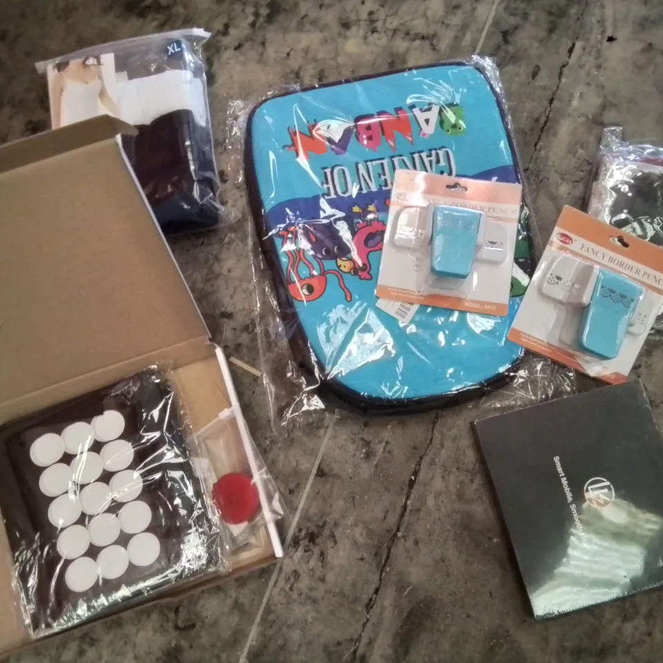 PALLET OF ASSORTED PRODUCTS, INCLUDING, TOILET SEAT, OFFICE CHAIR, FANCY BORDER PUNCHES, HALOWEEN DECORATIONS, CHILDS BACK PAC.
