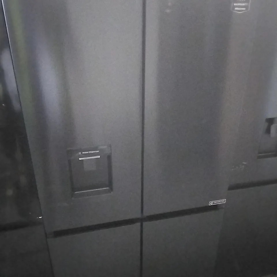 HISENSE
RS694N4TIE 90CM WIDE SIDE BY SIDE, NON-PLUMBED WATER AND ICE, AMERICAN FRIDGE FREEZER - STAINLESS STEEL