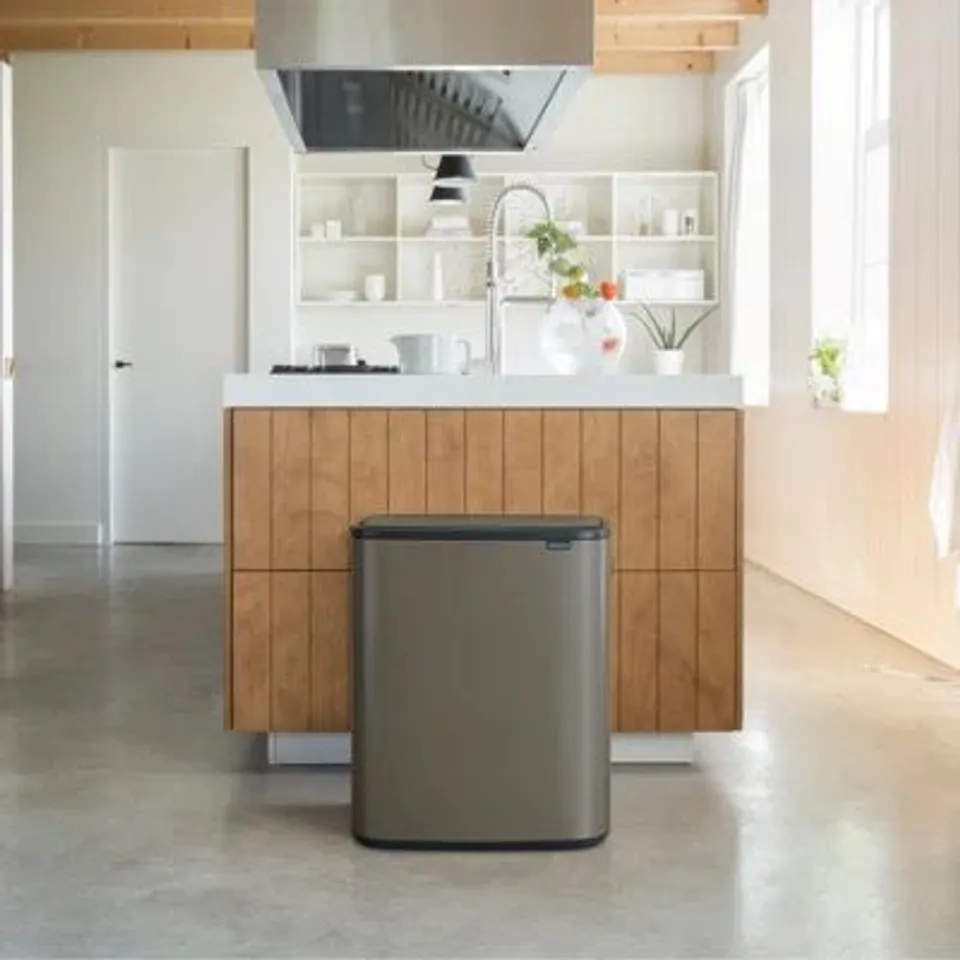 BOXED BRABANTIA BO 30 LITRE + 30 LITRE TOUCH BIN WITH TWO INNER BUCKETS (1 BOX)