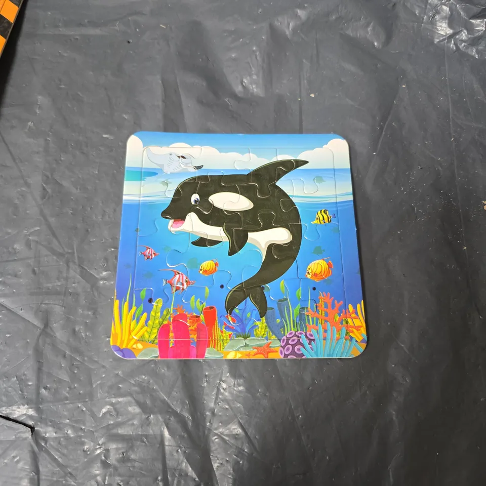 PALLET OF APPROXIMATELY 10 BOXES OF ASSORTED ITEMS INCLUDING PHONES TRAP , VARIOUS JIGSAWS AND LOVE YOU STICKER