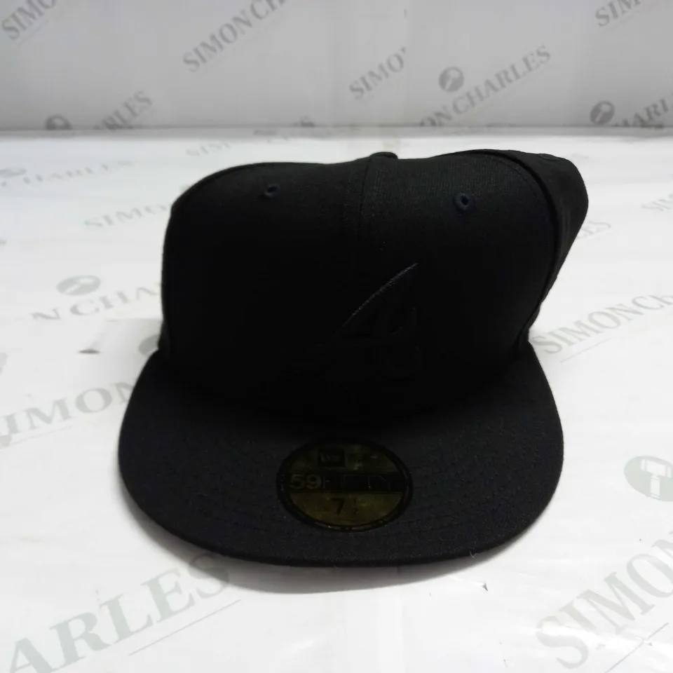 MLB NEW ERA SNAPBACK CAP