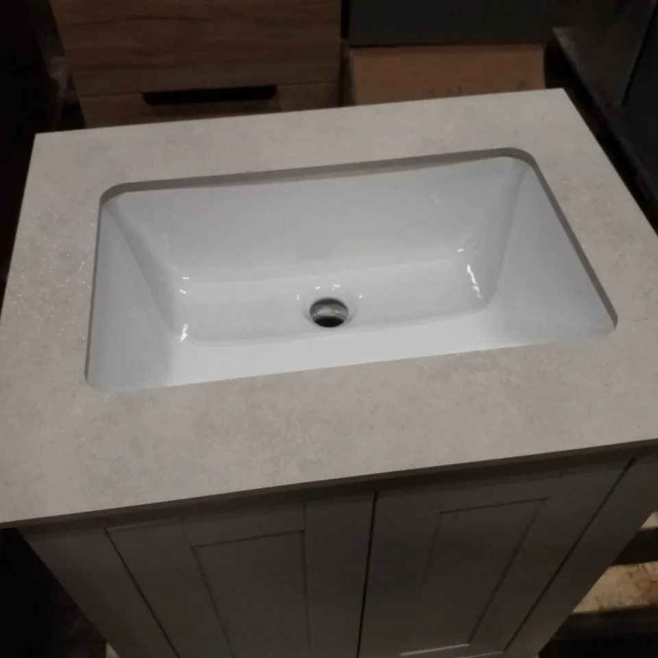 BRAND NEW VANITY UNIT WITH BASIN - 570×440×820MM