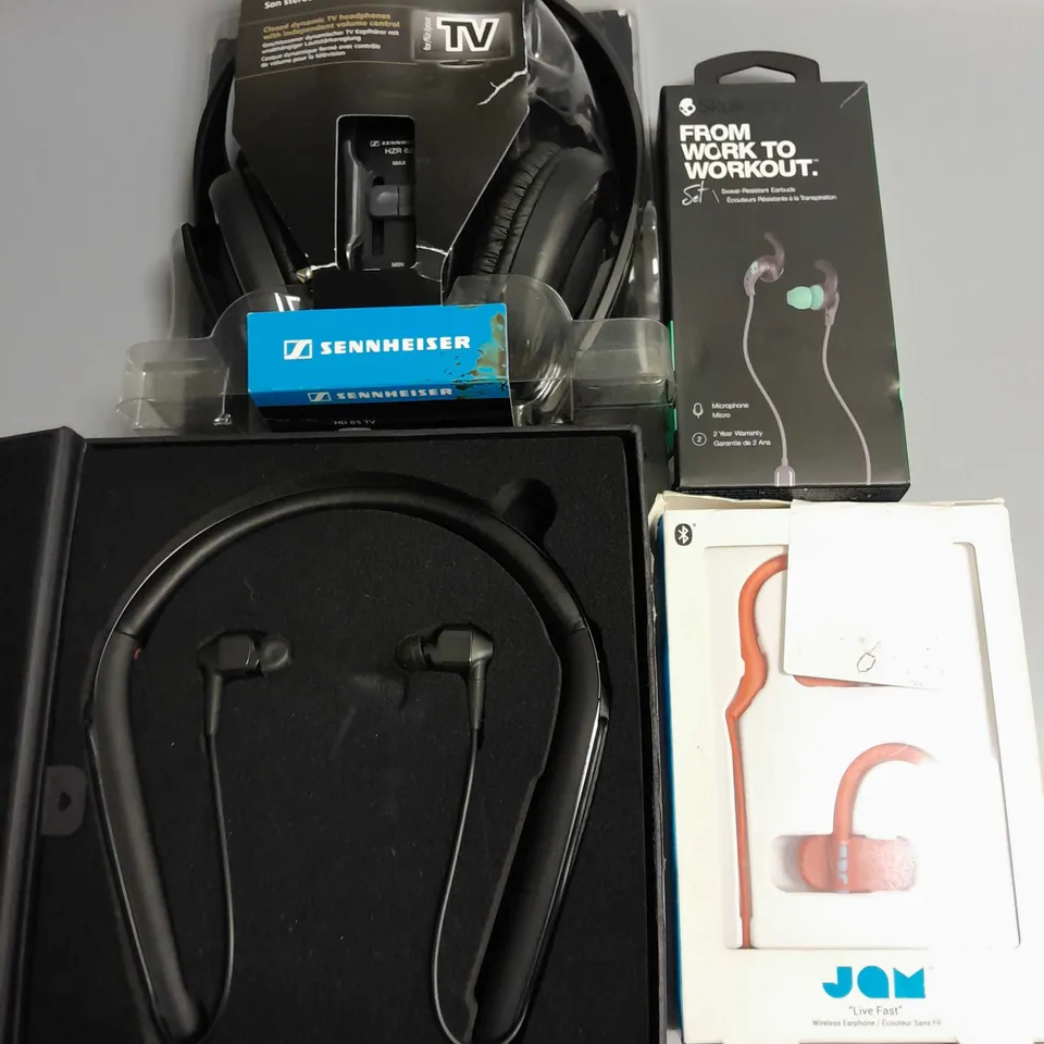 LOT OF 4 ASSORTED PAIRS OF EARPHONES TO INCLUDE SONY, SENNHEISER AND JAM
