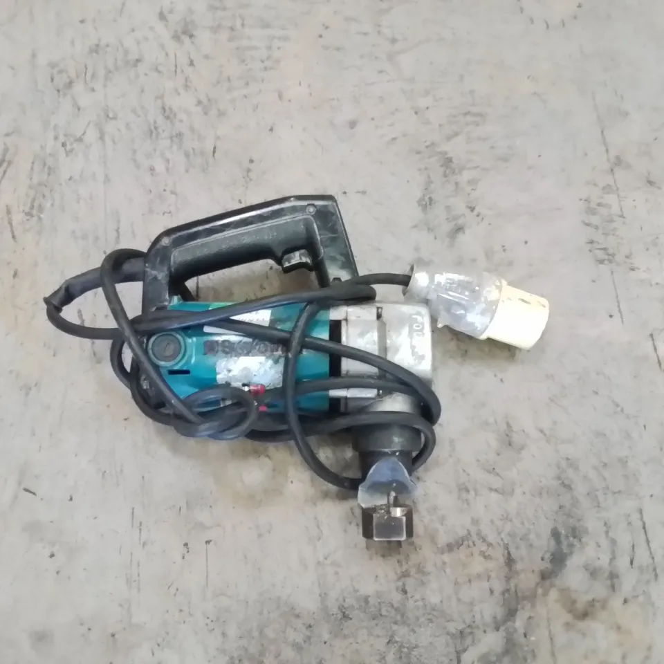 MAKITA JN3200 NIBBLER