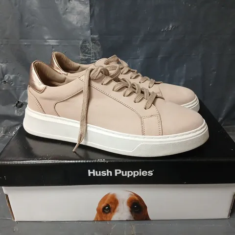 BOXED PAIR OF HUSH PUPPIES CAMILLE LACE CUPSOLE WOMENS TRAINERS IN BLUSH - UK 7