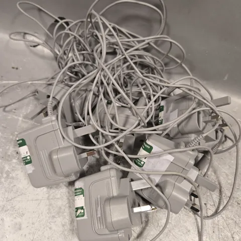 APPROX 6 NINTENDO CHARGER CABLES 