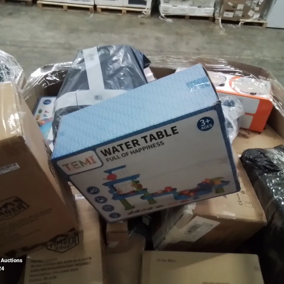 PALLET CONTAINING VARIOUS ASSORTED ITEMS TO INCLUDE: FOLDING BED, KIDS WATER TABLE, PROFESSIONAL HAIR DRYER ETC.