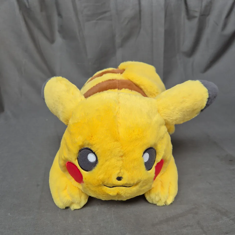 POKEMON - PIKACHU PLUSH TEDDIE