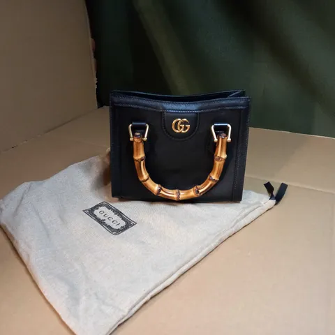 GUCCI BLACK LEATHER STATEMENT HANDBAG